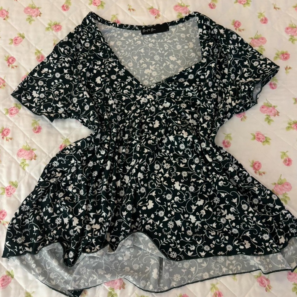 Floral V-Neck Women Top
